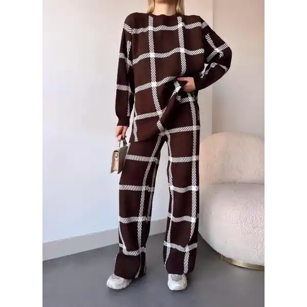 Ekoseli triko takım kahvebeyaz