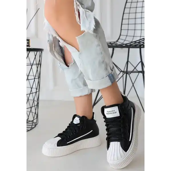 Estim Siyah Cilt Bağcıklı Spor Ayakkabı