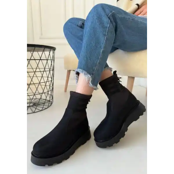 Jety Siyah Süet Bilekten Bağcıklı Bot