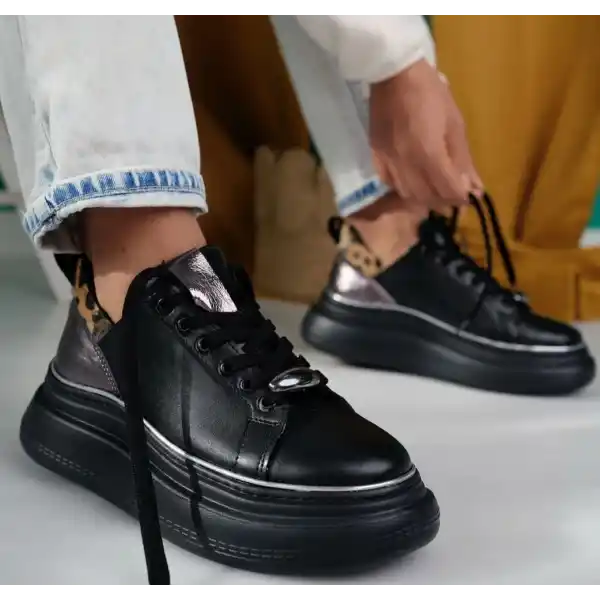 Jista Siyah Cilt Bağcıklı Spor Ayakkabı