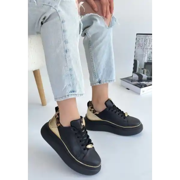 Jista Siyah Cilt Sarı Detaylı Bağcıklı Spor Ayakkabı