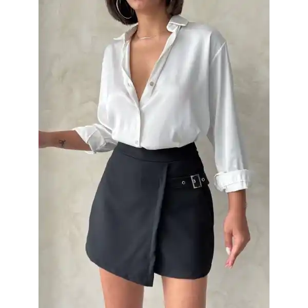 Kadın tokalı şort etek siyah s25449