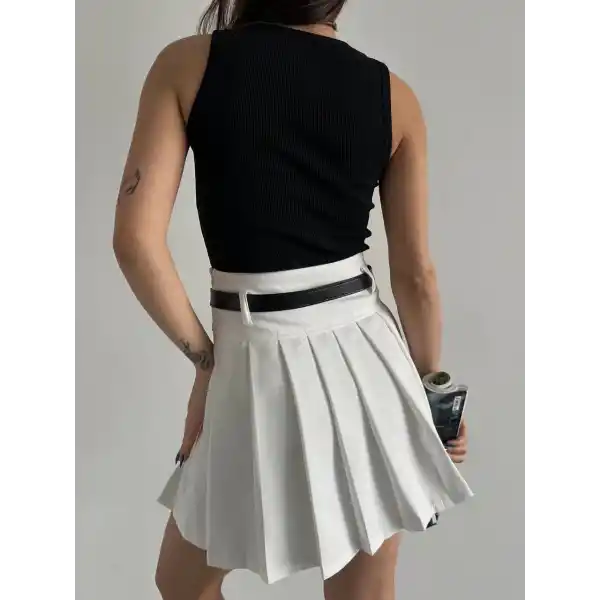 Kalp nakışlı atlet