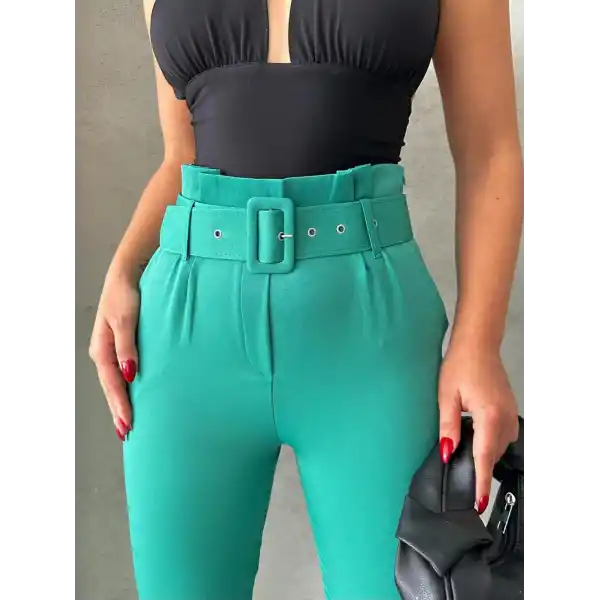 Kemerli havuç pantolon