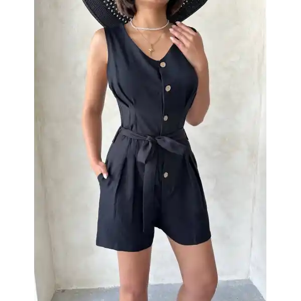 Kuşaklı şortlu tulum