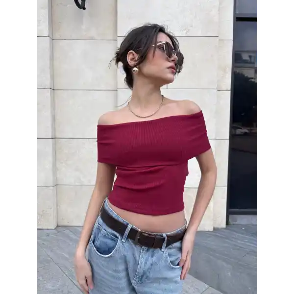 Madonna yaka sıfır kol bluz