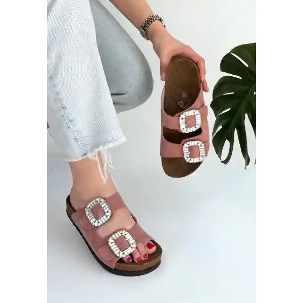 Nool Pudra Nubuk Terlik