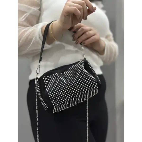 Taşlı siyah cilt çanta