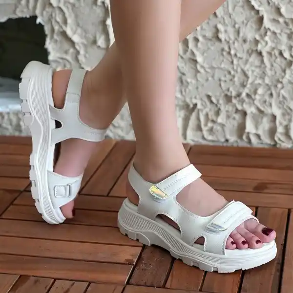 Trita Bej Cilt Cırt Cırtlı Sandalet