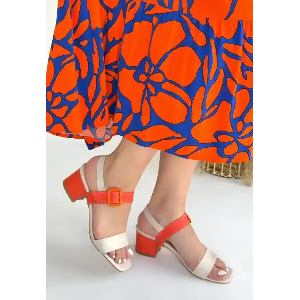 Year Bej Cilt Turuncu Detaylı Turuncu Topuklu Topuklu Ayakkabı