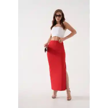 Uzun yırtmaçlı ince kumaş etek kırmızı