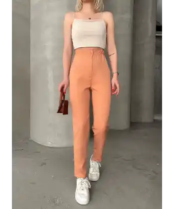 Beli lastikli karamel pantolon