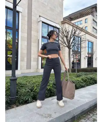 Bol paça pantolonlu alt üst takım