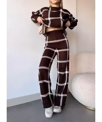 Ekoseli triko takım kahvebeyaz