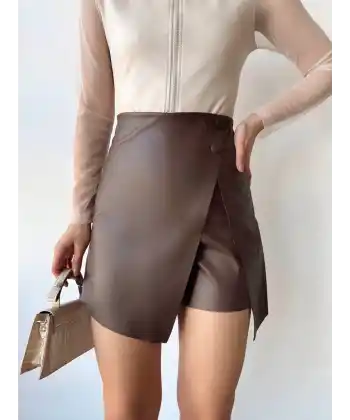 MİNİ DÜĞMELİ ŞORTLU ETEK