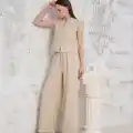 Broşlu yelek pantolon takım bej s255821