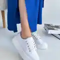 Carin Beyaz Keten Bağcıklı Spor Ayakkabı