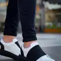 KB-040  Kuback Beyaz Cilt Siyah Yüksek Taban Lastikli Günlük Erkek Ayakkabı