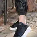 Leran Siyah Cilt Beyaz Tabanlı Bağcıklı Spor Ayakkabı