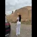 Madonna yaka bol paça pantolonlu takım