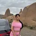 Madonna yaka bol paça pantolonlu takım