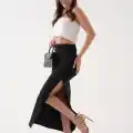 Uzun yırtmaçlı ince kumaş etek siyah