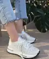 Cilla Beyaz Triko Boncuk İşlemeli Spor Ayakkabı