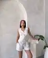 Kuşaklı şortlu tulum