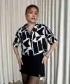 Siyah beyaz baskılı crop gömlek