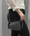 Taşlı siyah cilt çanta