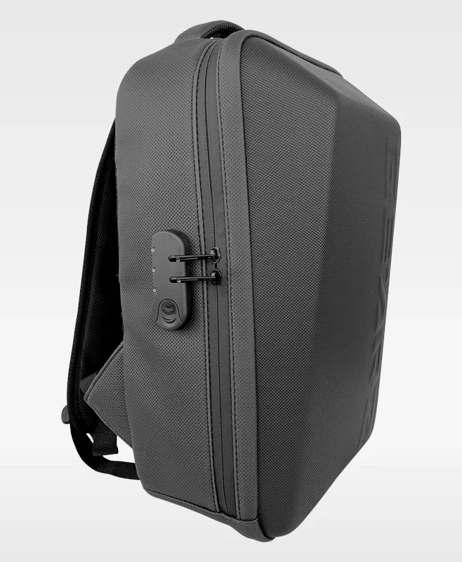 Gearz GZ-117 Solid Suni Deri USB Portlu Şifreli Kilitli Notebook Sırt Çantası