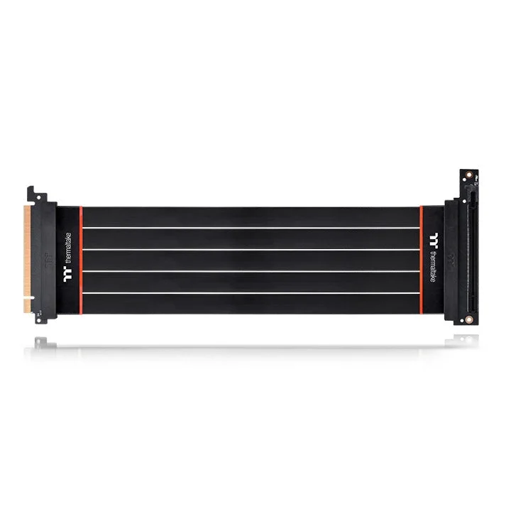 TT Premium PCIe 4.0 x16 ürün detay görünümü