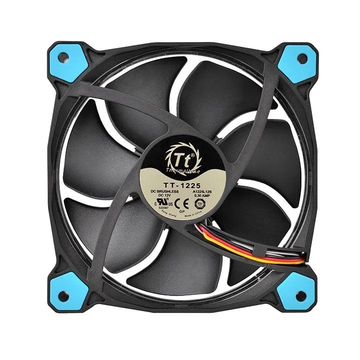 Riing 12 LED Blue bağlantı ve tasarım ayrıntısı