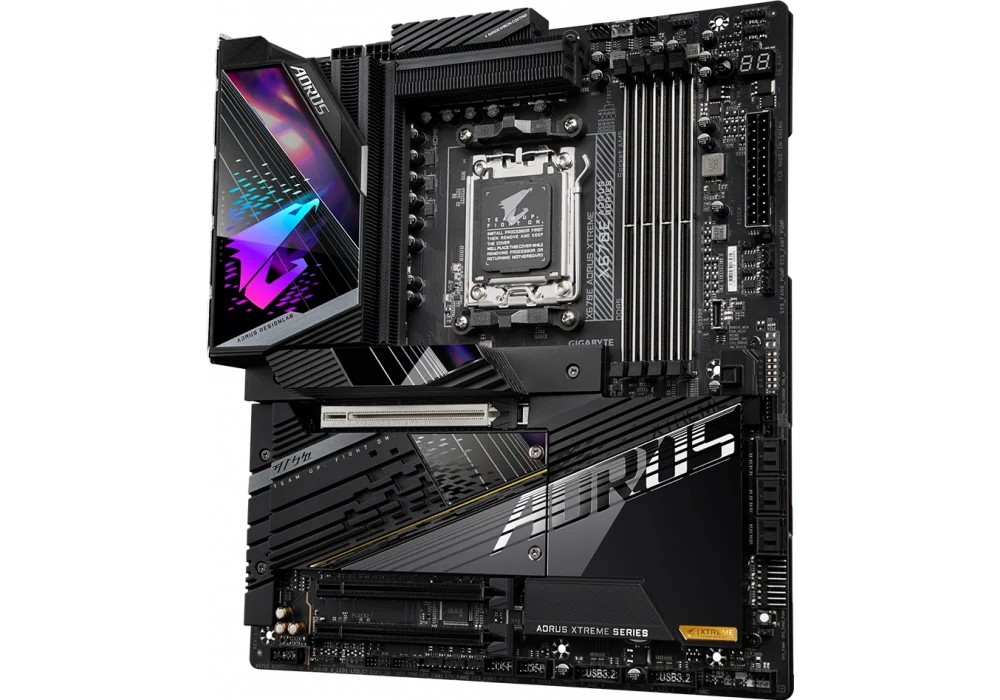 Gigabyte X670E Aorus Xtreme 6666mhz(OC) RGB M.2 Wi-Fi AM5 DDR5 E-ATX Anakart