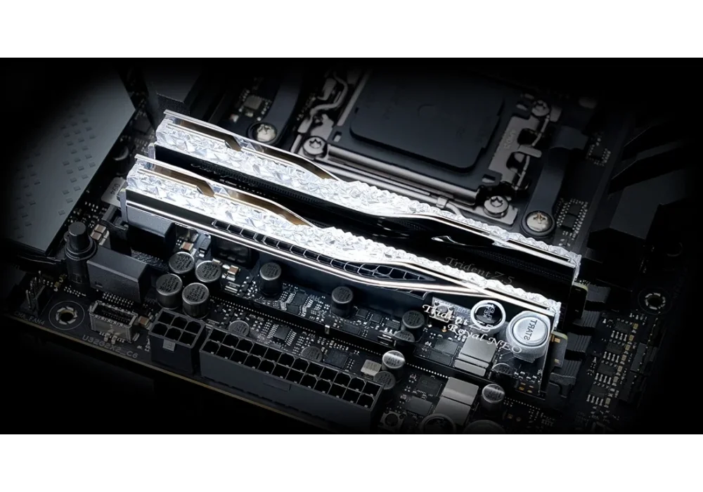 G.Skill 64GB(2x32) Trident Z5 Royal Neo 6000Mhz CL28 DDR5 EXPO Ram (F5-6000J2836G32GX2-TR5NS)