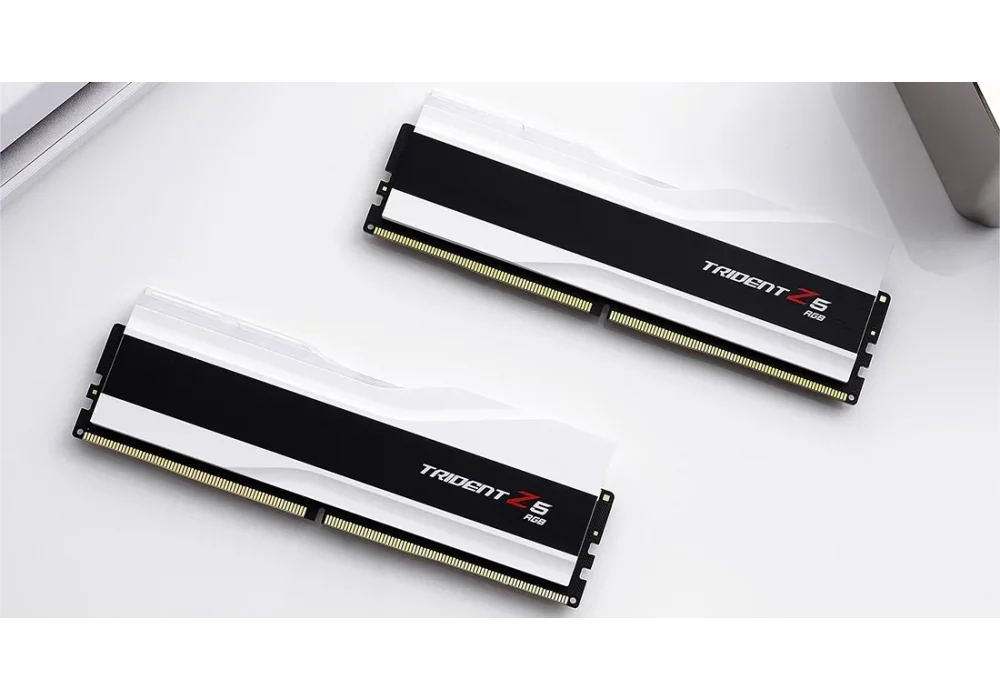 G.Skill 32GB(2x16) Trident Z5 White RGB 6000Mhz CL36 DDR5 Ram (F5-6000J3636F16GX2-TZ5RW)