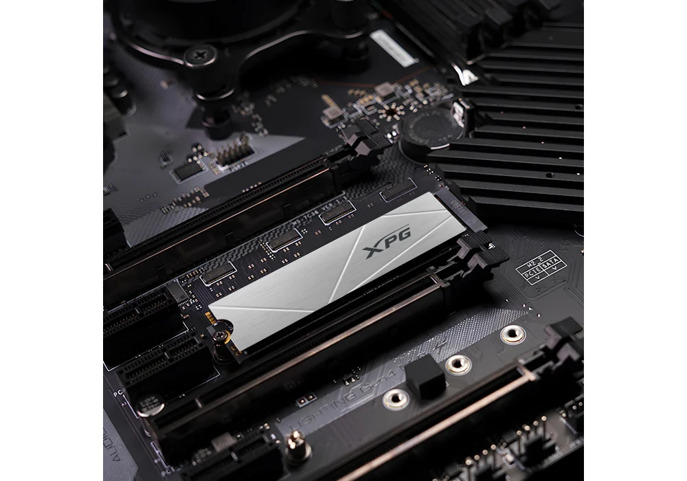 XPG 512GB Gammix S60 NVMe Gen4 Okuma 4700MB-Yazma 1700MB M.2 SSD