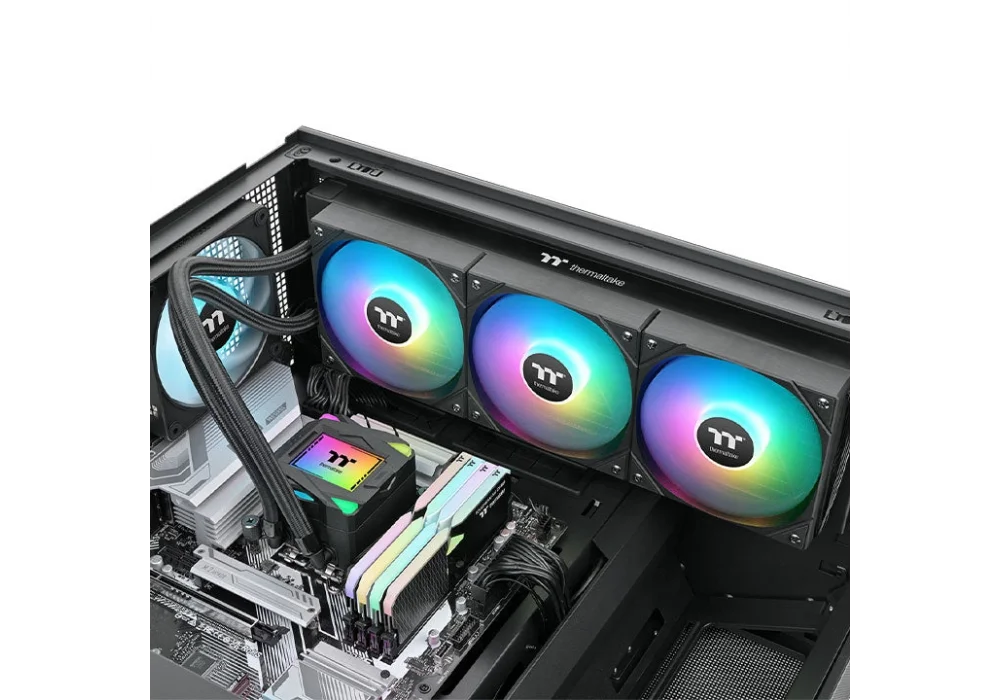 Thermaltake LA360 Siyah ARGB 360 mm Intel(1700p/1851p)-AMD Uyumlu Sıvı Soğutucu