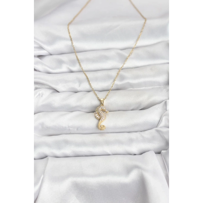 316L Çelik Zincir Gold Renk Deniz Atı Model Zirkon Taşlı Kadın Kolye 5886