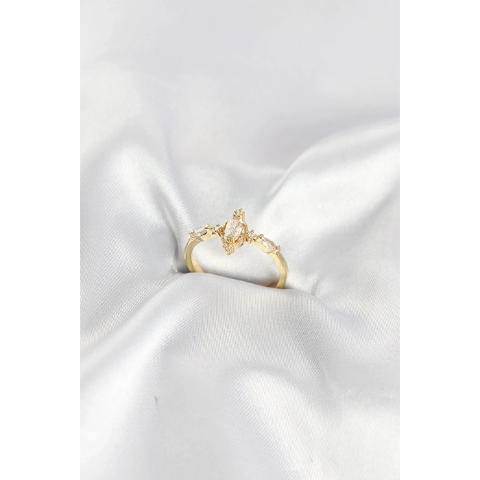 Gold Renk Vintage Model Zirkon Taşlı Yüzük 5886