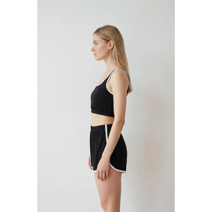 Kadın Siyah Askılı Crop Top ve Şortlu Gecelik Takım