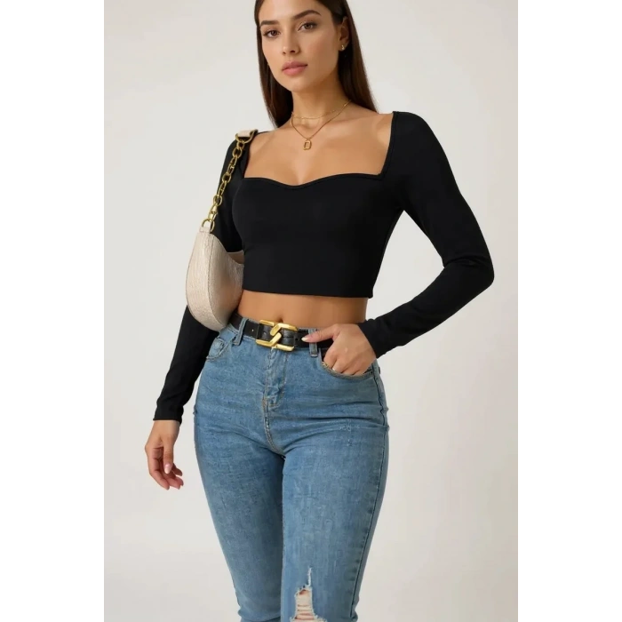 Kadın Siyah Uzun Kol Göğüs Dekolteli Şık Crop Top Bluz – Şık, Rahat ve Kolay Kombinlenebilir