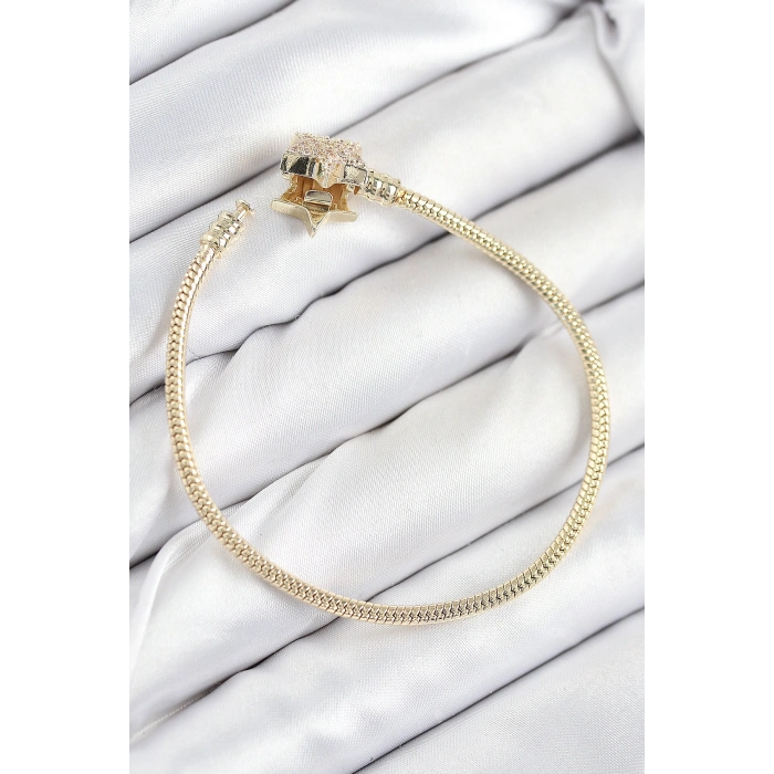 Pirinç Charm Zirkon Taşlı Yıldız Model Gold Renk Kadın Bileklik 5886