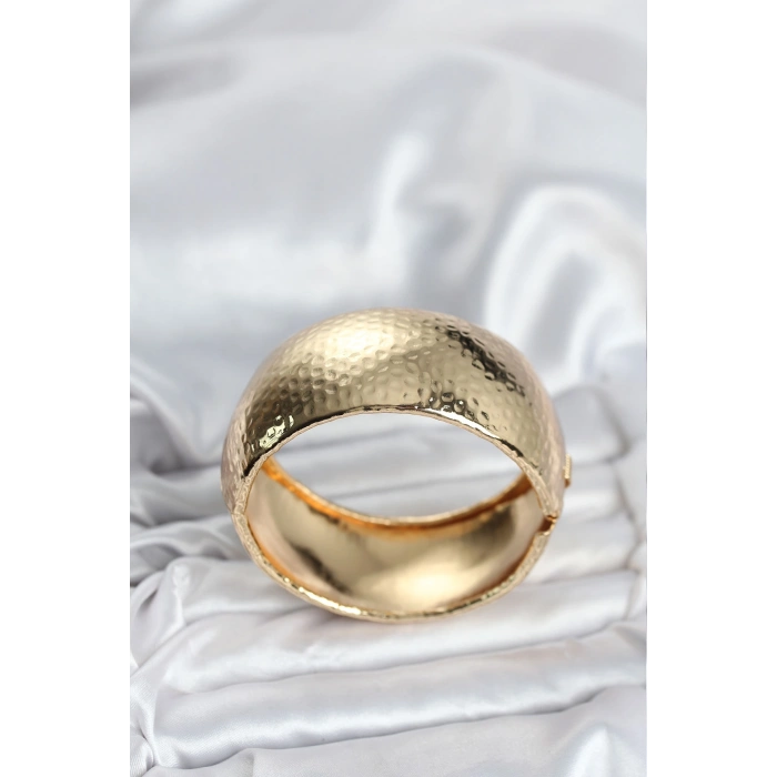 Pirinç Gold Renk Bombeli Vintage Kadın Bileklik 5886