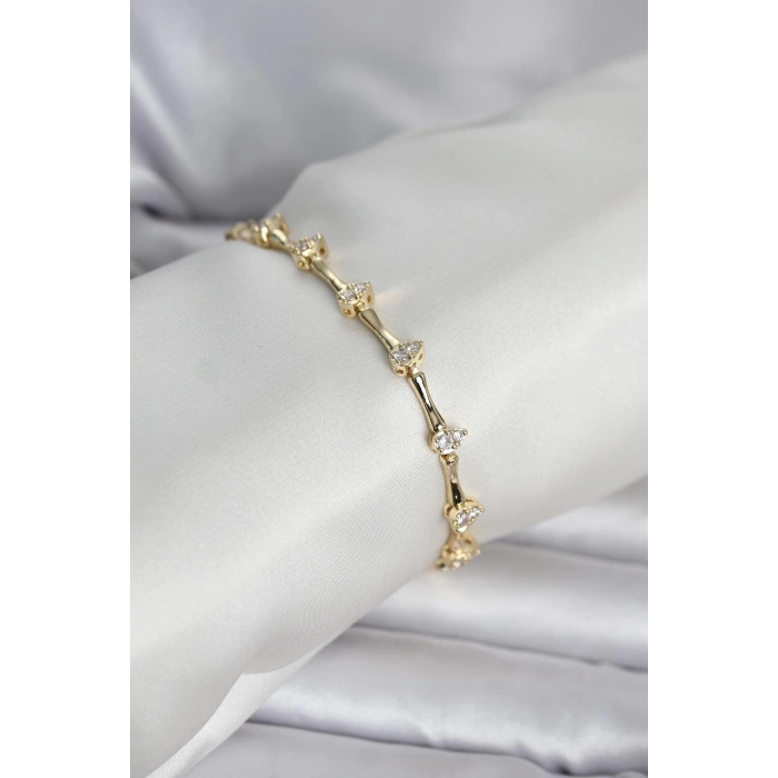 Pirinç Gold Renk Damla Model Zirkon Taşlı Kadın Bileklik 5886