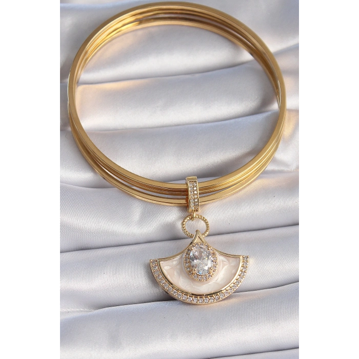 Pirinç Gold Renk Zirkon Taş Detaylı Beyaz Mineli Ajda Charm 5886