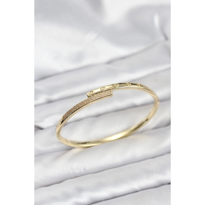 Pirinç Gold Renk Zirkon Taşlı Kadın Kelepçe Bileklik 5886