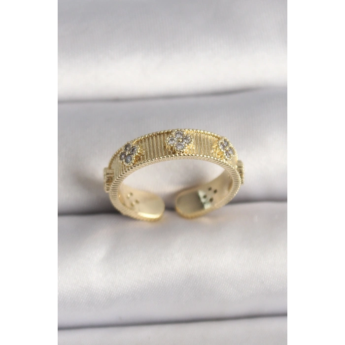Pirinç Gold Renk Zirkon Taşlı Yonca İşlemeli Ayarlanabilir Yüzük 5886