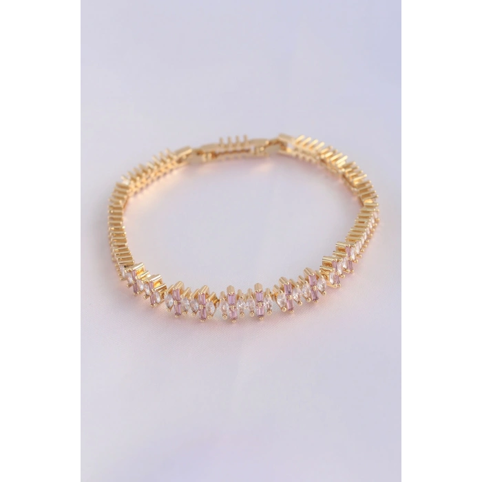 Vip Seri Pirinç Pembe Zirkon Taşlı Gold Renk Baget Model Bileklik 5886