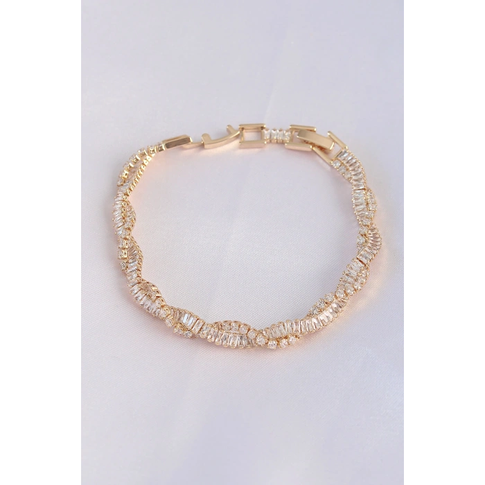 Vip Seri Pirinç Zirkon Taşlı Gold Renk Sarmal Model Bileklik 5886